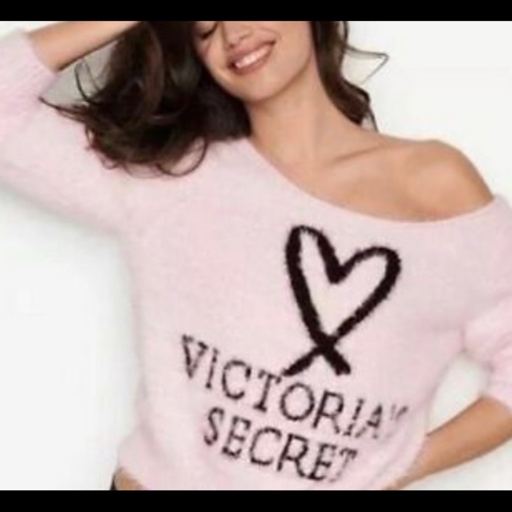 NWT  Victoria’s Secret pink sweater